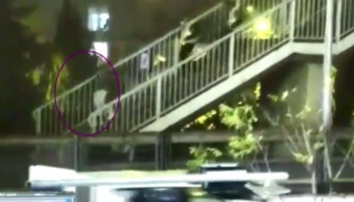 Bayrampaşa'da belediye işçisi kılığına giren polisten zehir tacirlerine suçüstü