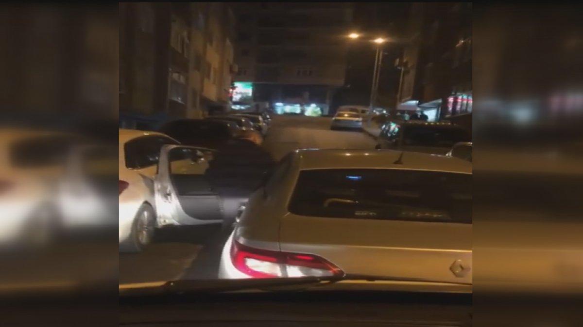 Küçükçekmece'de hastane personelinin olduğu servise saldırı