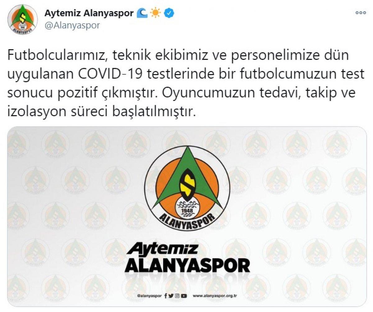 Efecan Karaca koronavirüse yakalandı