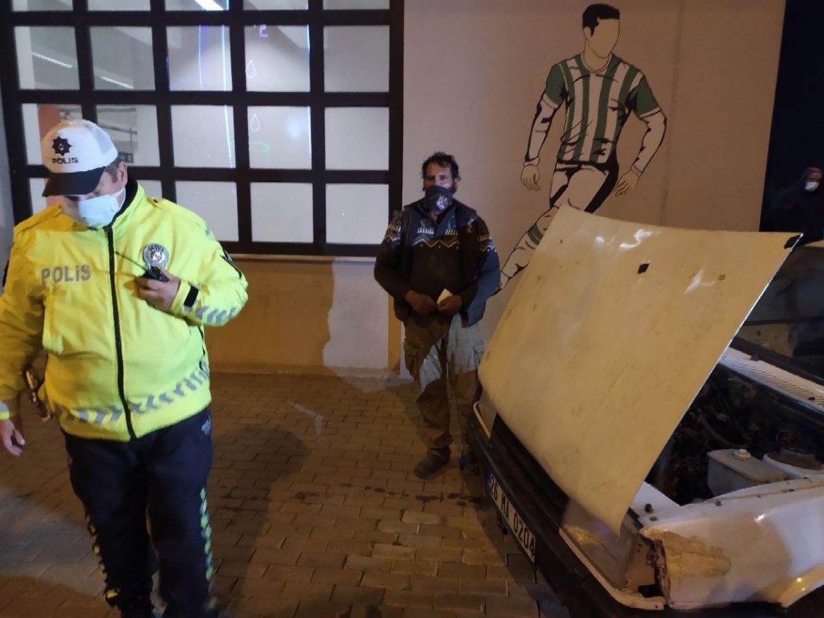 Bursa'da yasakları çiğneyen sürücüye ceza kesildi