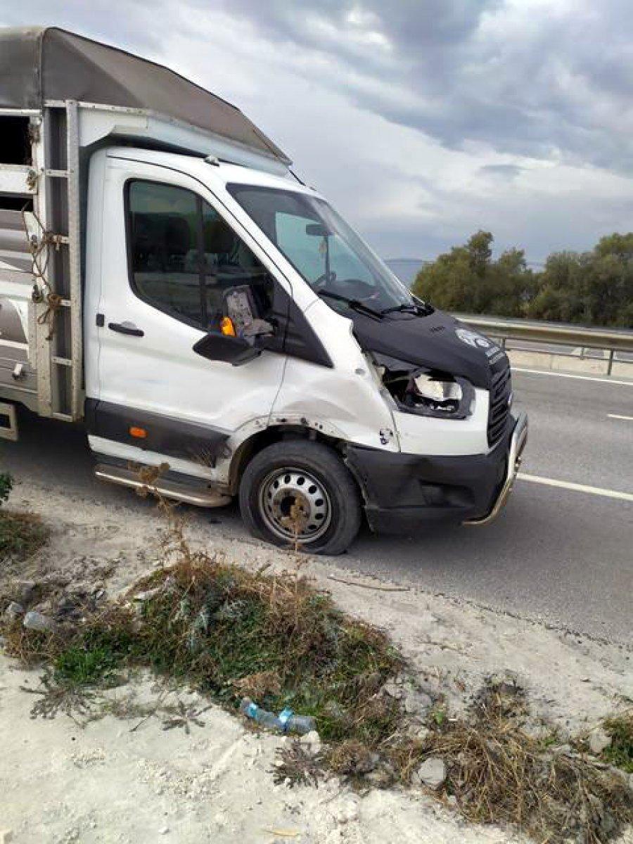 Aydın'da kamyonet ile motosiklet çarpıştı: 1 ölü, 1 yaralı