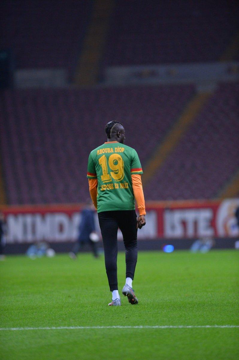 Mbaye Diagne, Papa Bouba Diop'u unutmadı