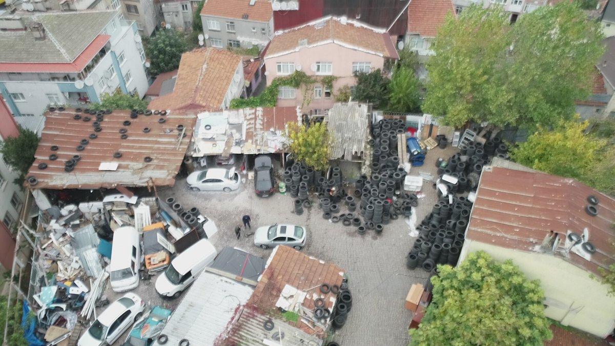 Fatih'te 500 yıllık tarihi şapel, lastik deposu olarak kullanılıyor