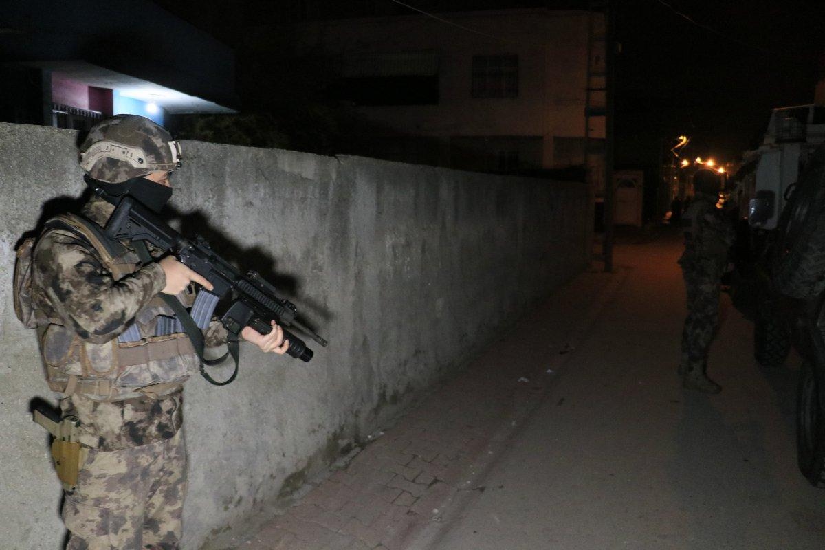 Adana’da intikam eylemi hazırlığındaki DEAŞ’lılara şafak operasyonu