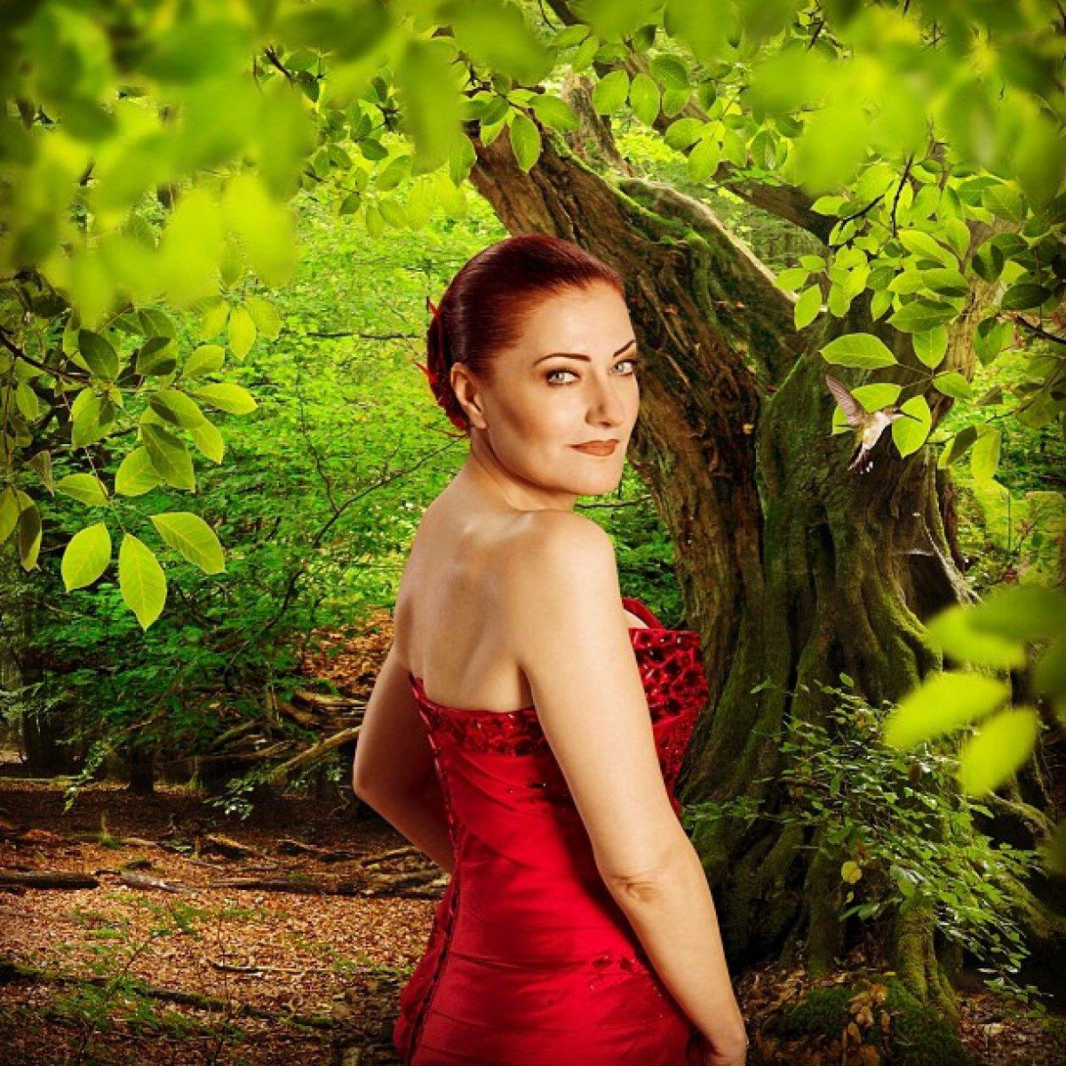 Candan Erçetin: Köpekleri sokağa bırakmayın