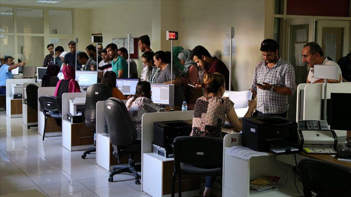 Çipli kimlik kartı nasıl alınır? Kimlik yenileme son tarih ne zaman? Nüfus cüzdanı yenileme ücreti..