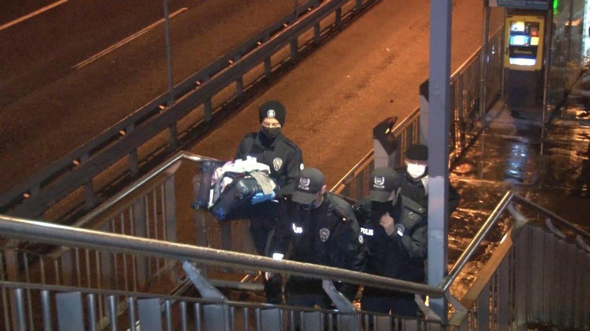 Çağlayan Metrobüs durağında bomba paniği