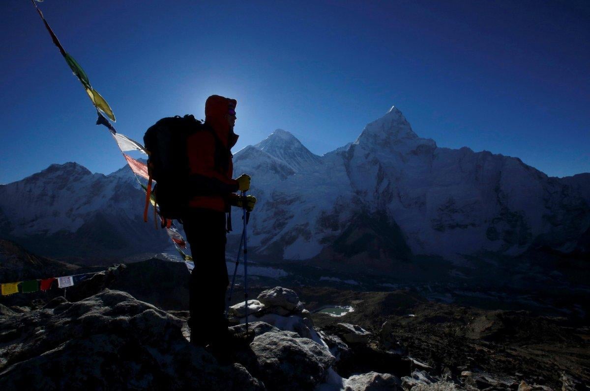 Everest Dağı'nın, 73 santim daha yüksek olduğu belirlendi