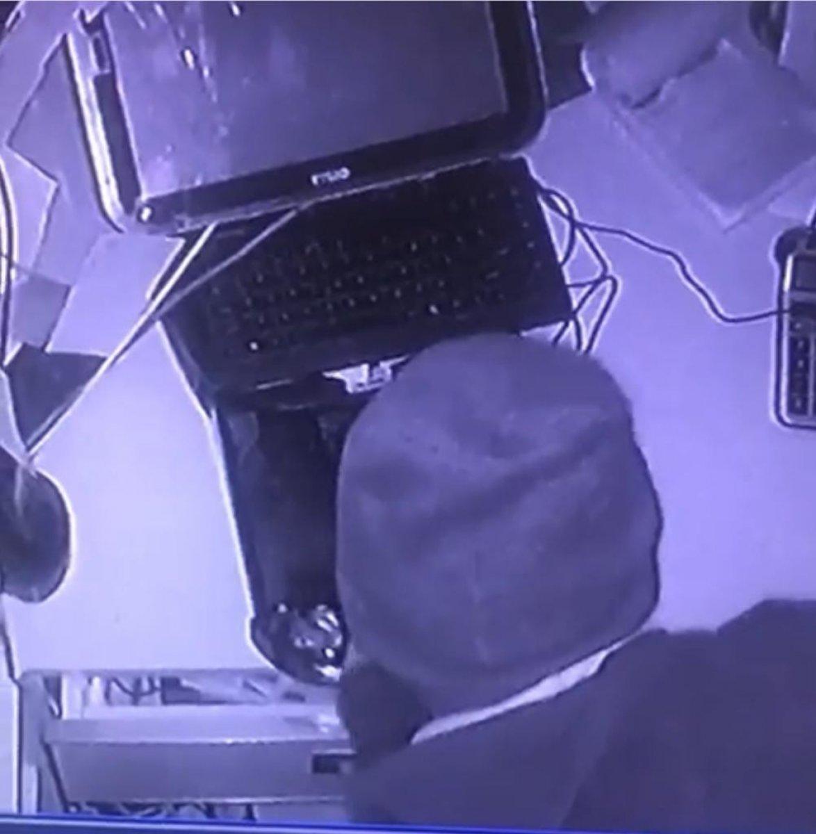 Tekirdağ'da pastaneye giren hırsız ne bulduysa çaldı