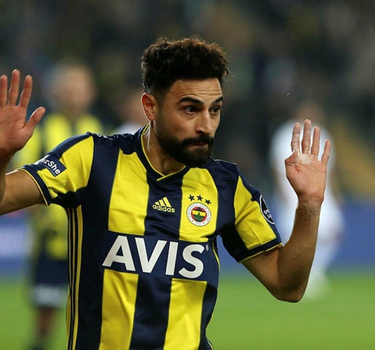 Mehmet Ekici, Hannover 96 ile idmanlara çıkmaya başladı