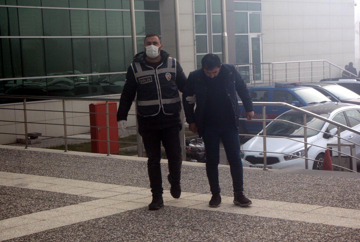 İstanbul'da park halinde olan cipi çekiciye yükletip çaldı