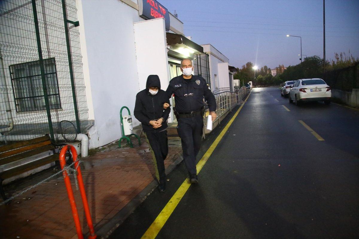 Adana'da şafak vakti uyuşturucu operasyonu: 3 gözaltı