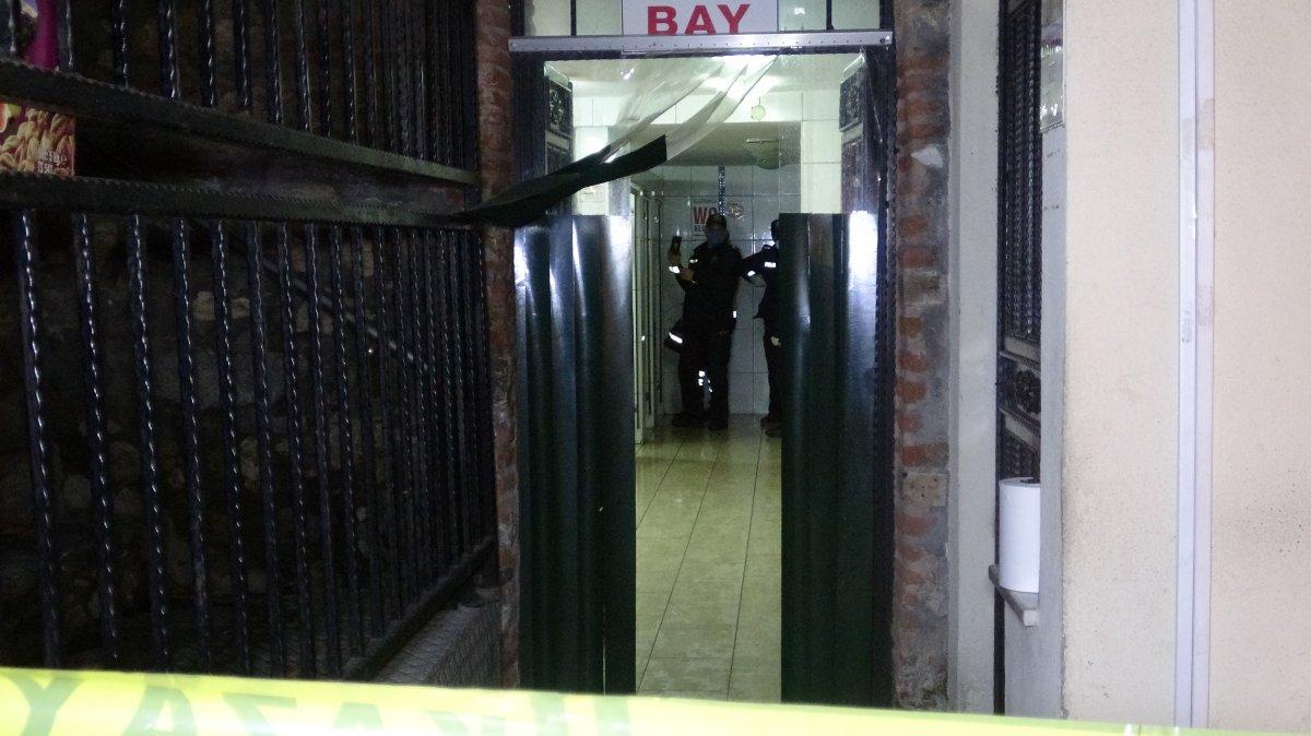 Bursa'da cami tuvaletinde kalp krizi geçirerek, hayatını kaybetti