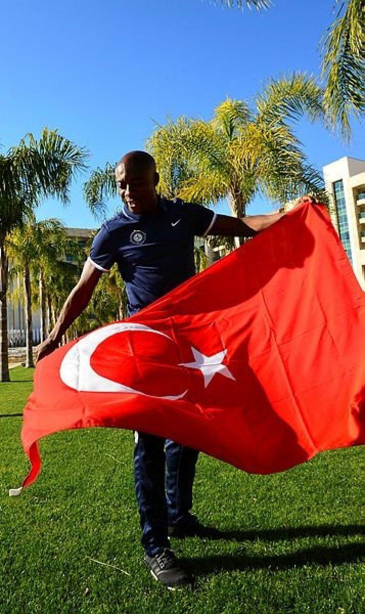 Pierre Webo kimdir? Irkçılığa maruz kalan Pierre Webo’nun futbol kariyeri