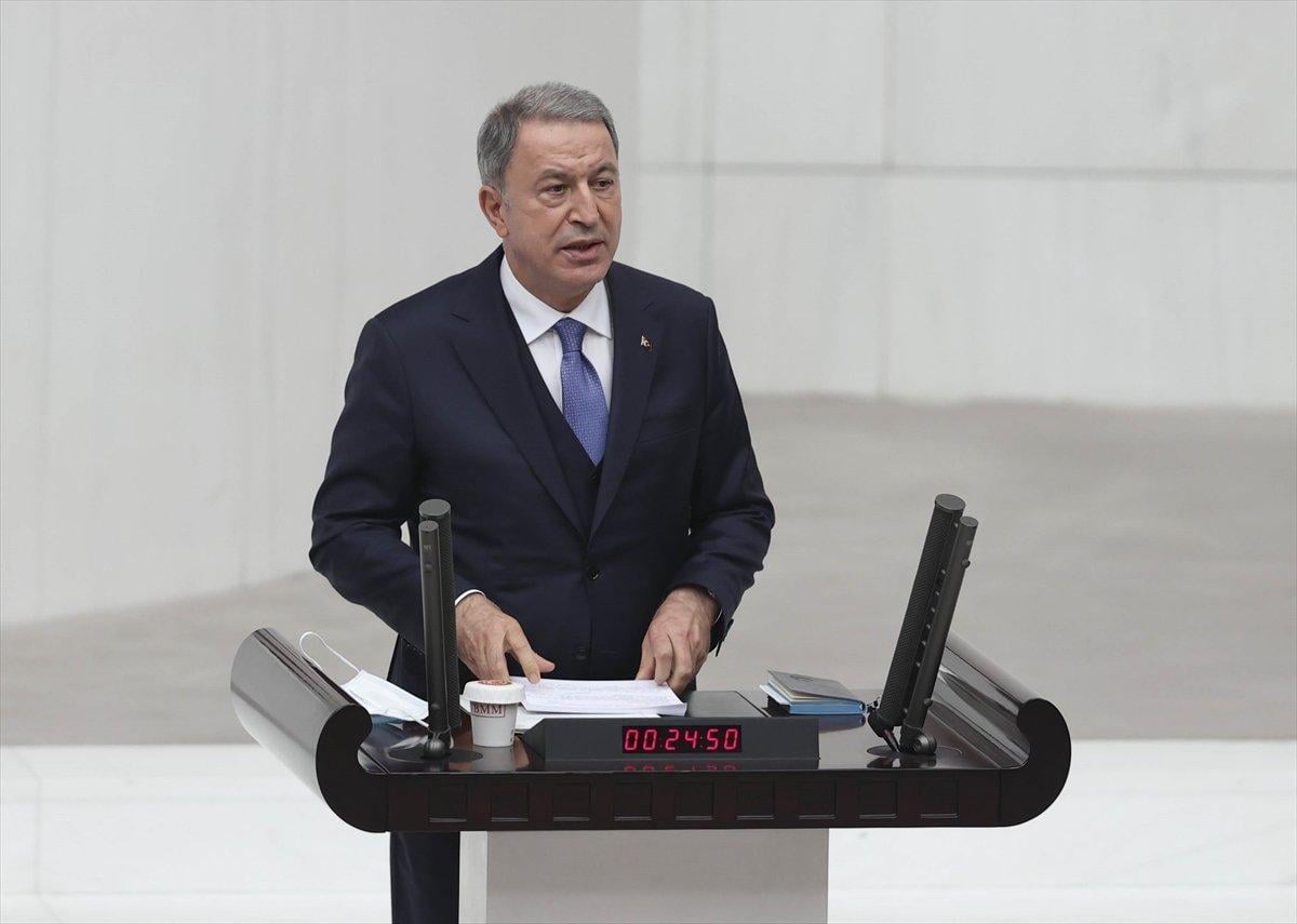 Hulusi Akar: Son bir ayda Kuzey Irak'ta PKK'ya 28 operasyon yapıldı