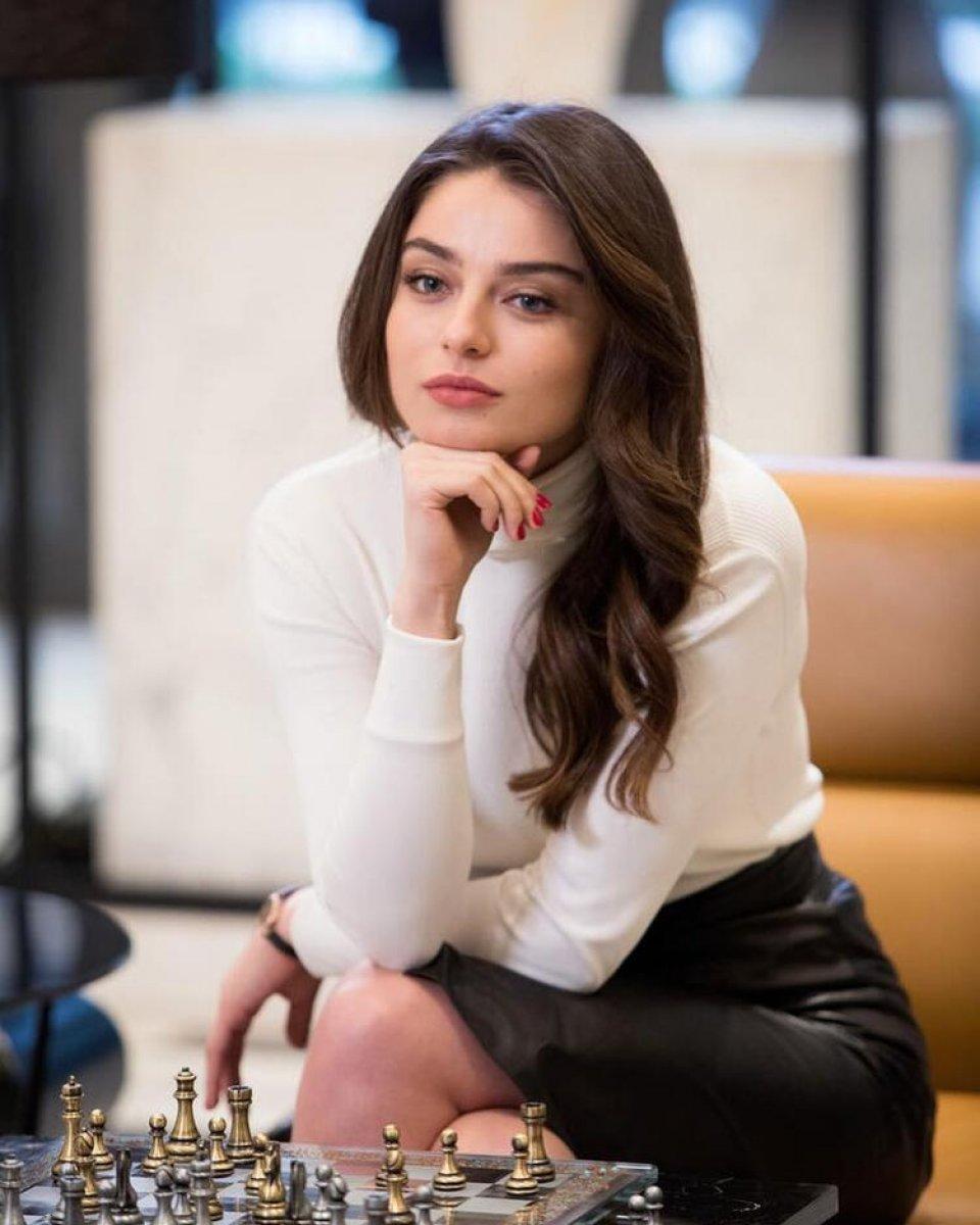 Ayça Ayşin Turan: 7 kardeşiz