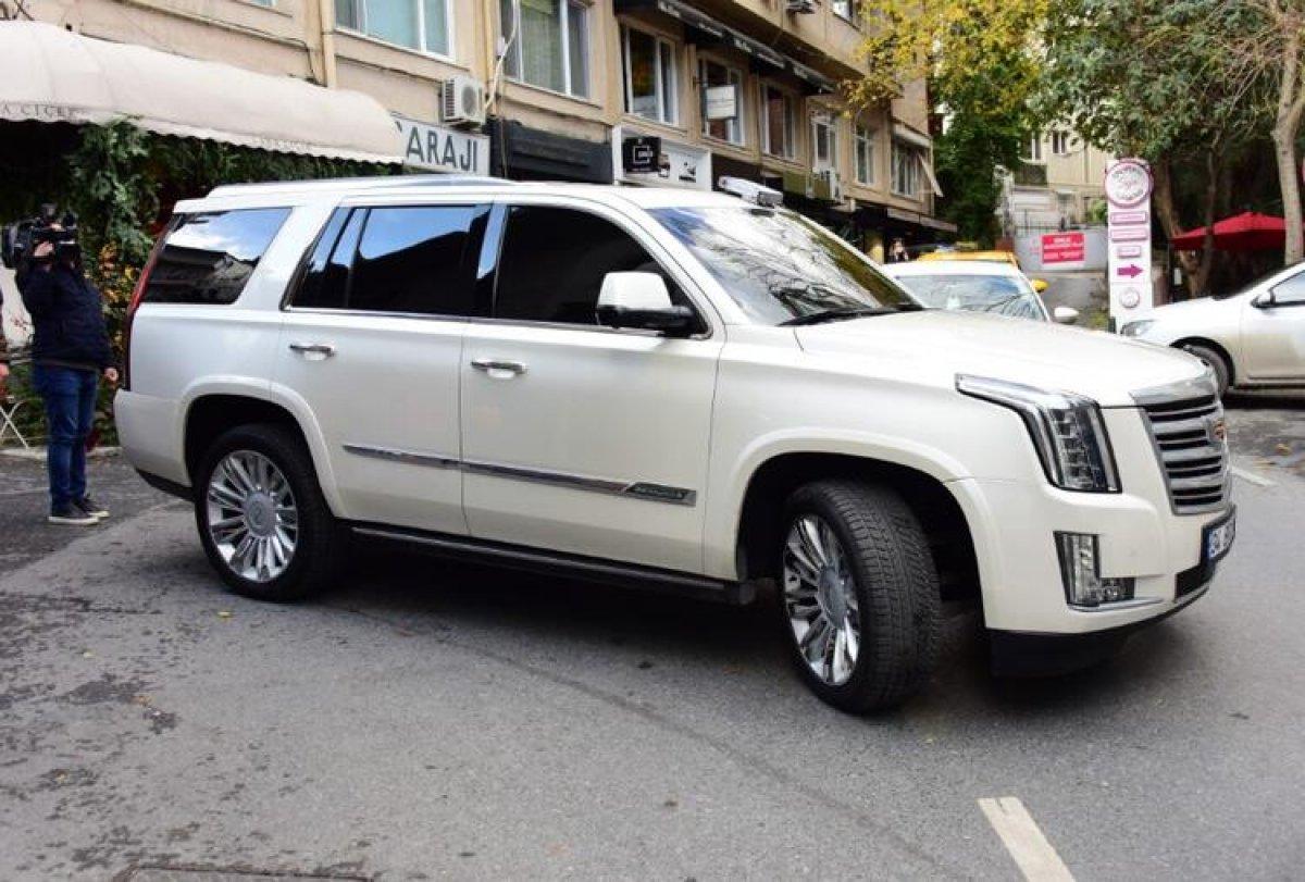 Sevgilisi Öykü Çelik'in altına milyonluk araç verdi