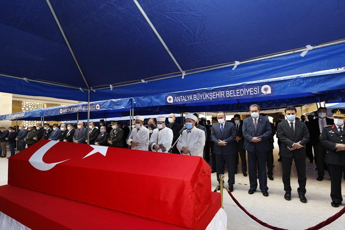 Şehit Jandarma Uzman Çavuş Oğuzhan Anar son yolculuğuna uğurlandı