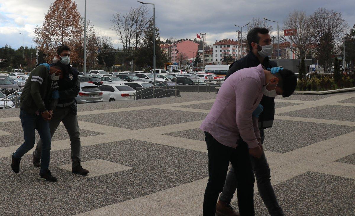 Bolu’da hırsızlık şüphelileri ikinci soygun hazırlığında yakalandı