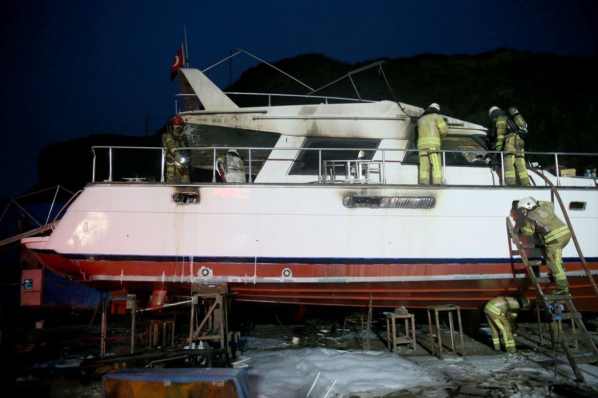 Sarıyer’de yat teknesinde yangın çıktı