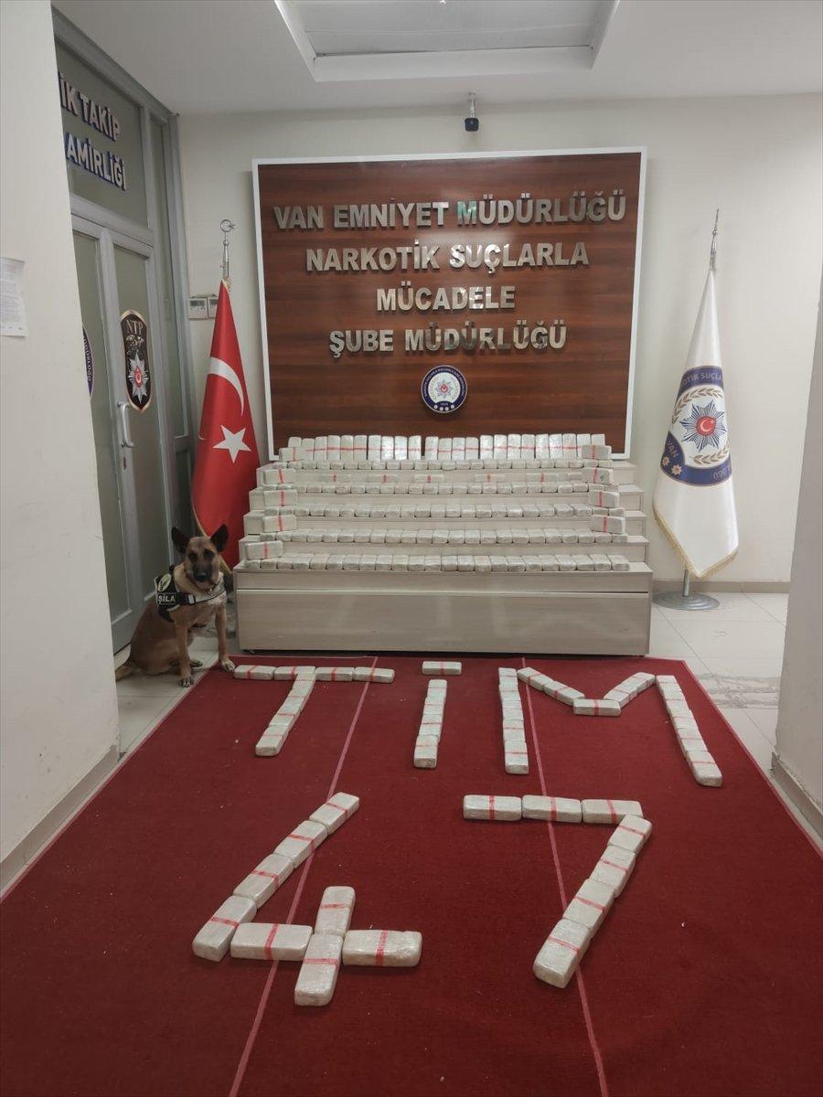 Van polisi, 103 kilo eroin ele geçirdi