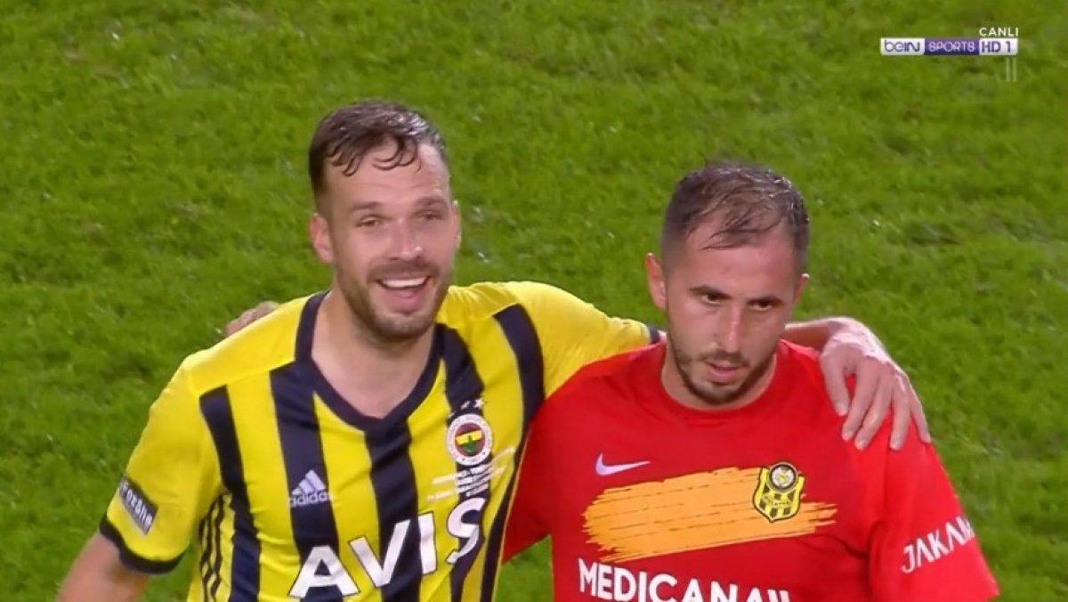 Filip Novak'ın gülmesi tepki çekti