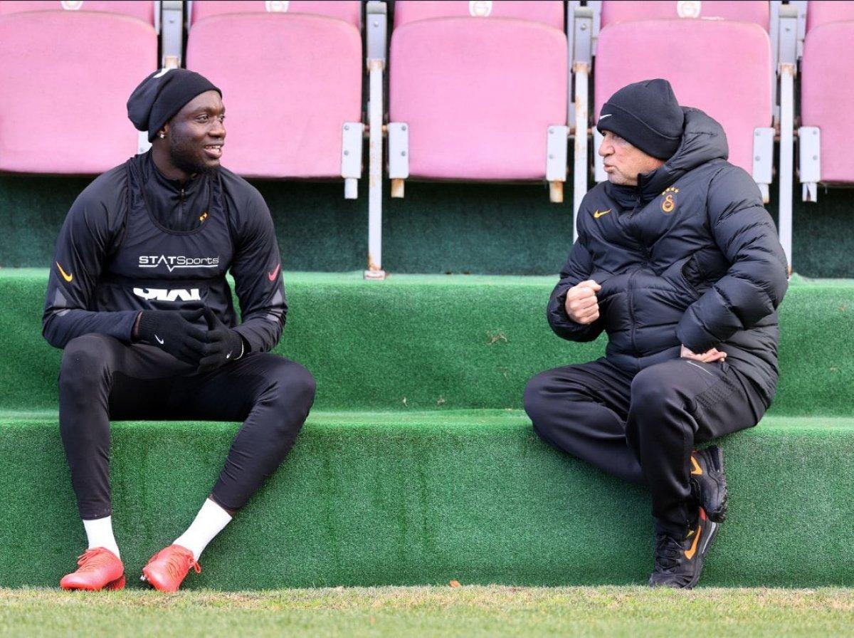 Fatih Terim'den Diagne'ye: Böyle oynarsan forma senin