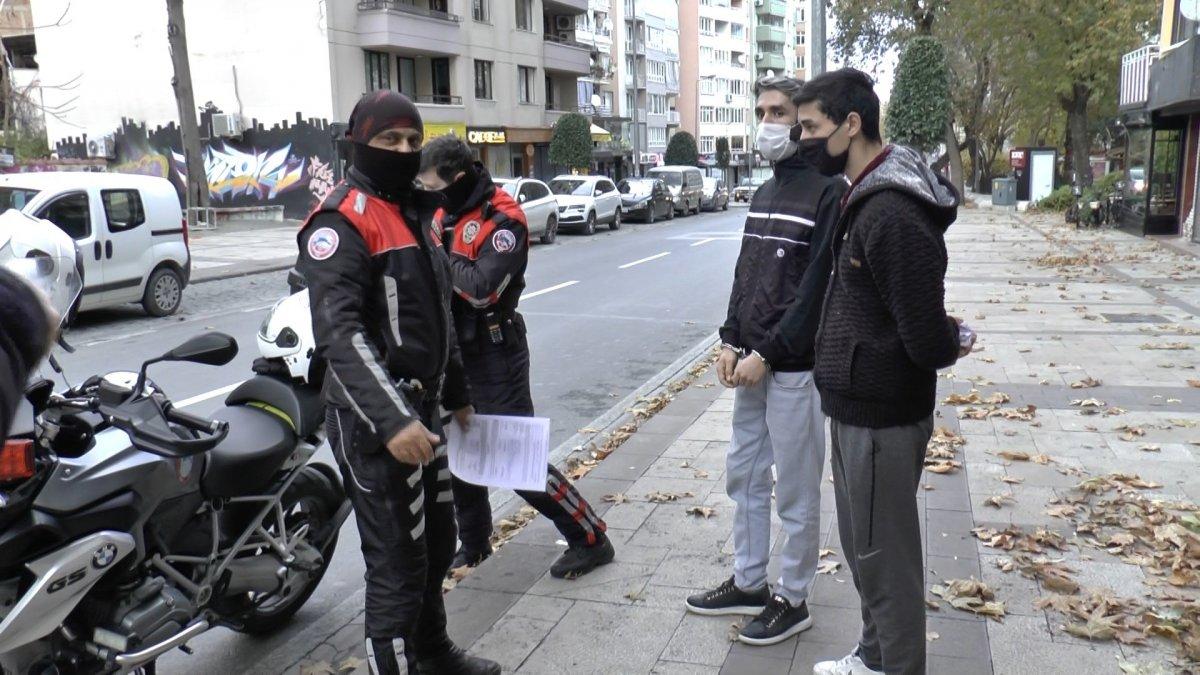 Denizli'de kısıtlamayı ihlal eden şahıs hırsızlık şüphelisi çıktı