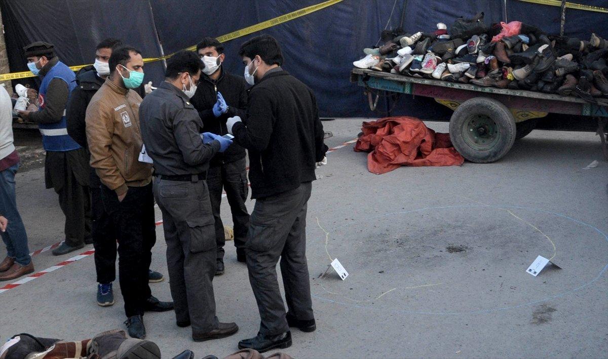 Pakistan'da polis karakolu yakınında patlama