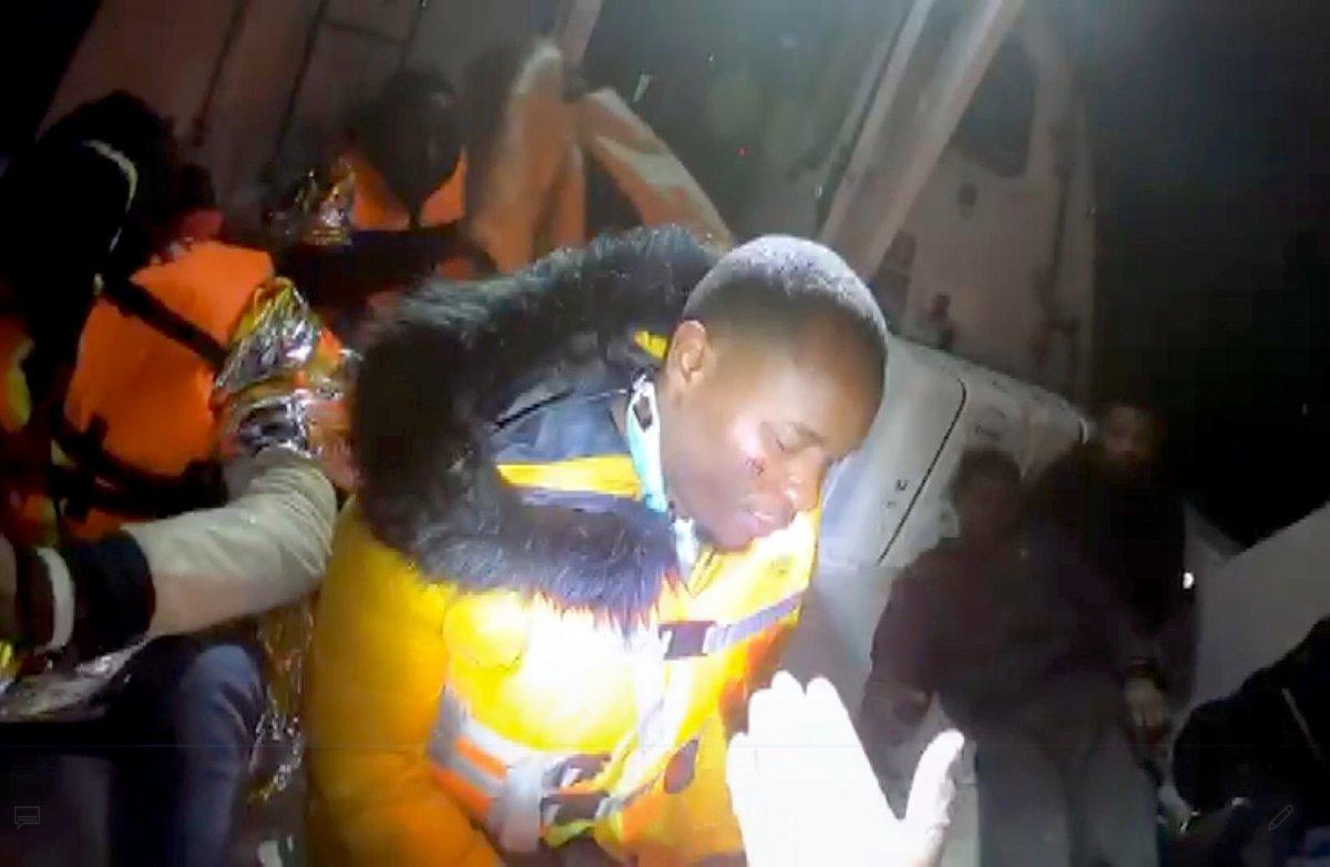 Düzensiz göçmenler, Yunan vahşetini anlattı