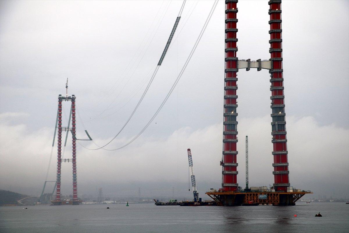 Çanakkale Boğazı, köprü çalışmaları nedeniyle gemi geçişlerine kapatıldı