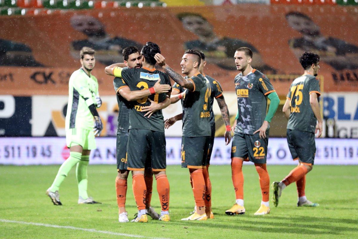 Bakasetas: Çağdaş Hoca bizi çok geliştirdi