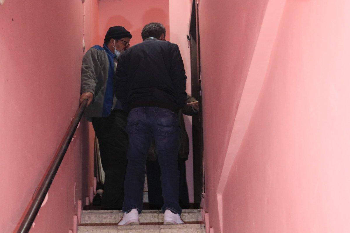 Adana’da madde bağımlısı kişi anne ve babasını rehin aldı