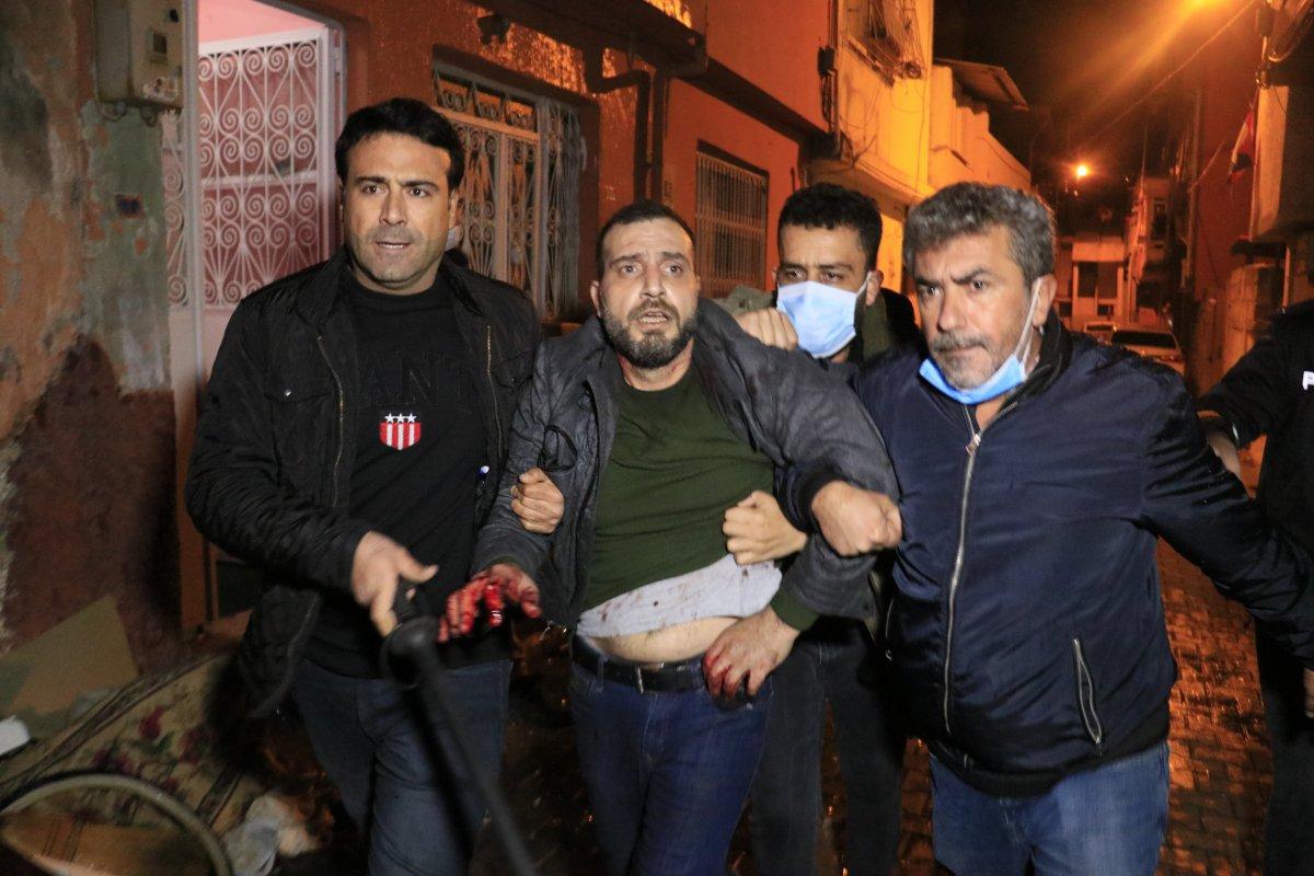 Adana’da madde bağımlısı kişi anne ve babasını rehin aldı