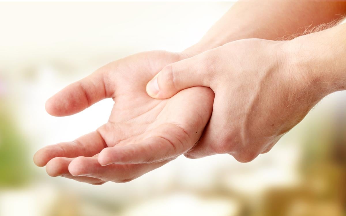 El uyuşması neden olur, nasıl geçer