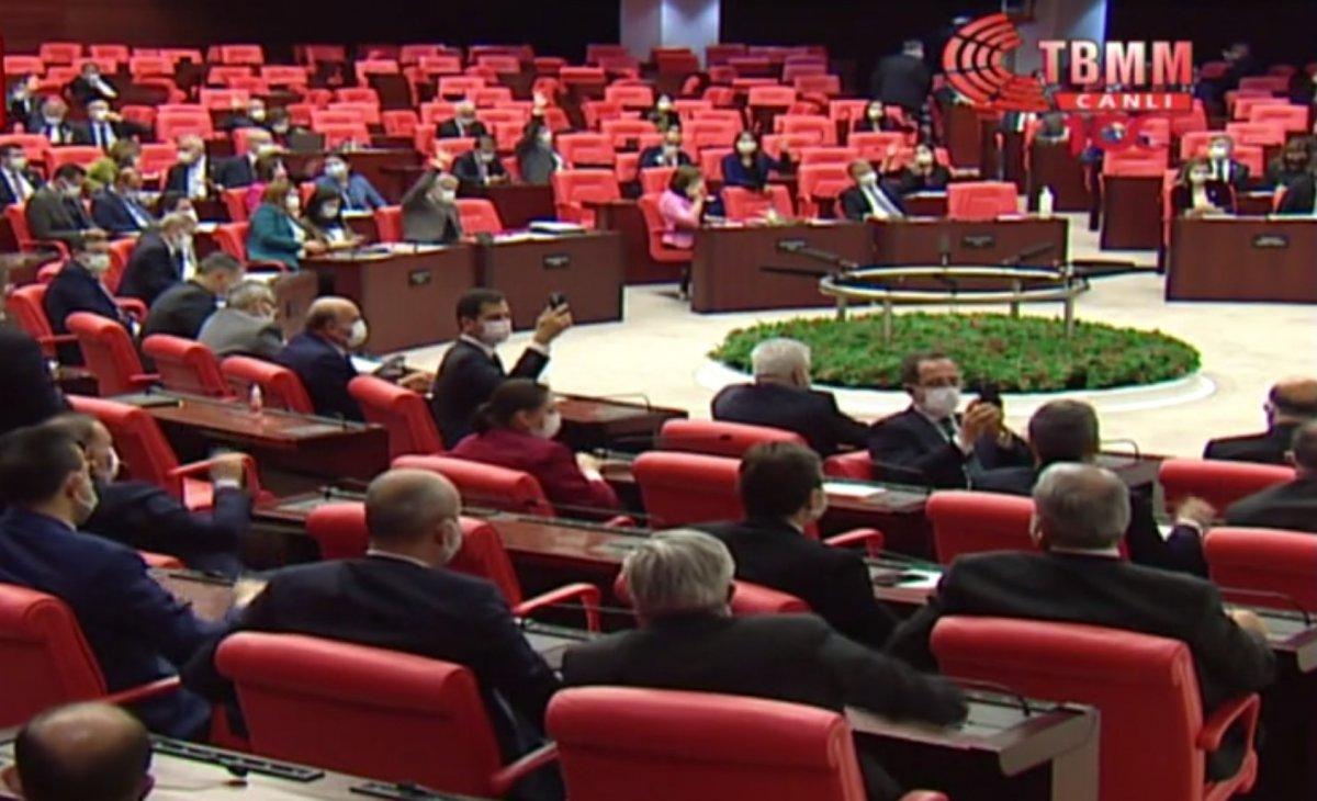 Bütçe görüşmeleri, muhalefetin durumunu ortaya çıkardı