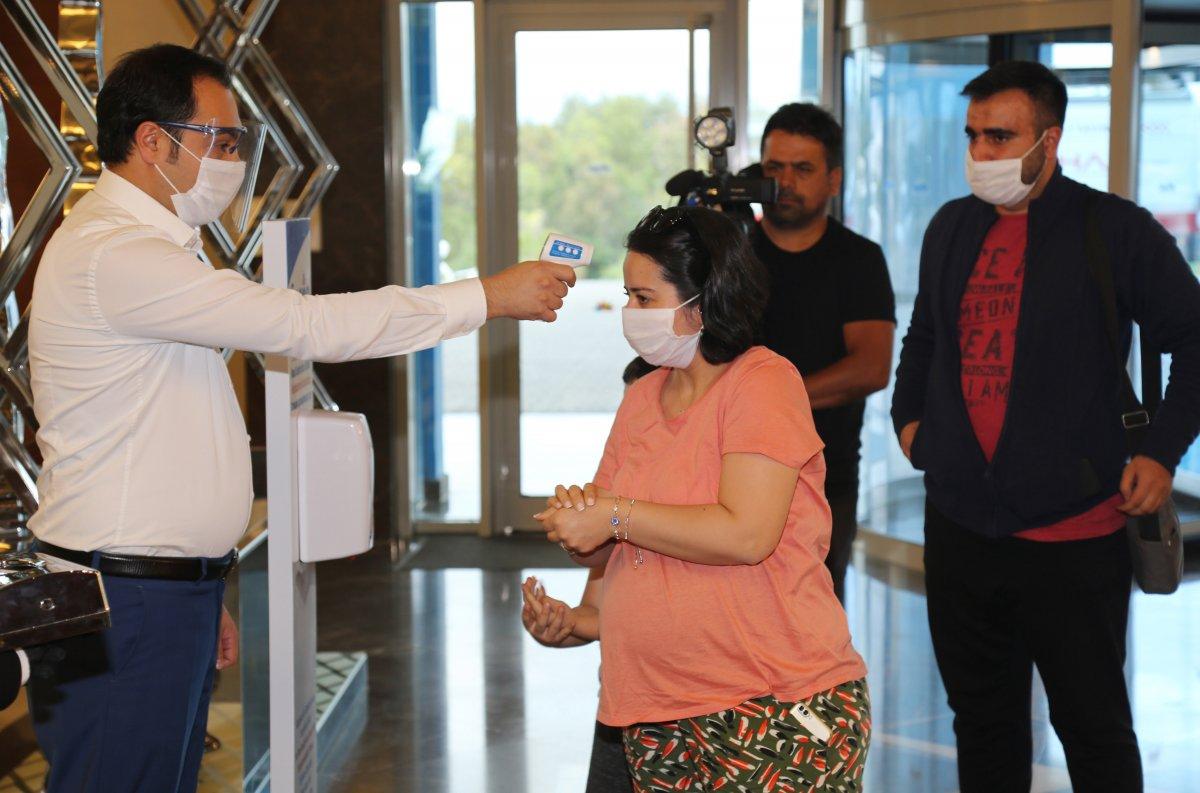 Turizm sektörü 2022'den umutlu