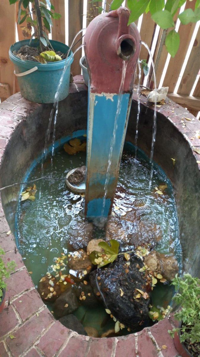 Bursa’da ağzı kuruyan hırsız süs havuzundan su içti, sonra çaldı