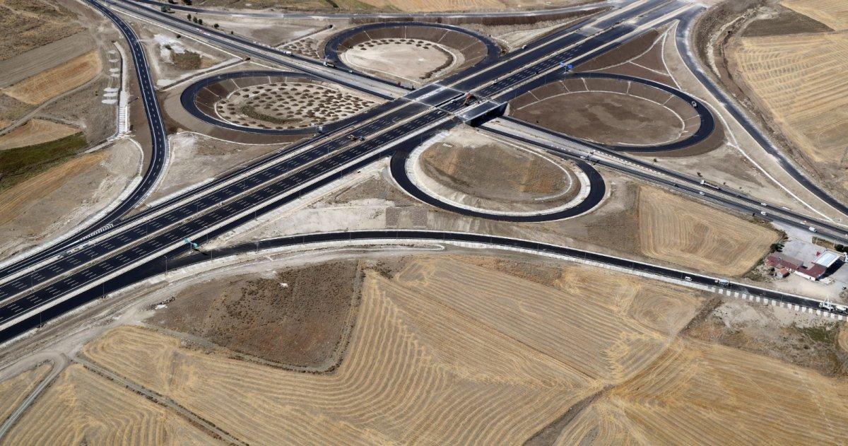 Niğde - Ankara Otoyolu açıldı