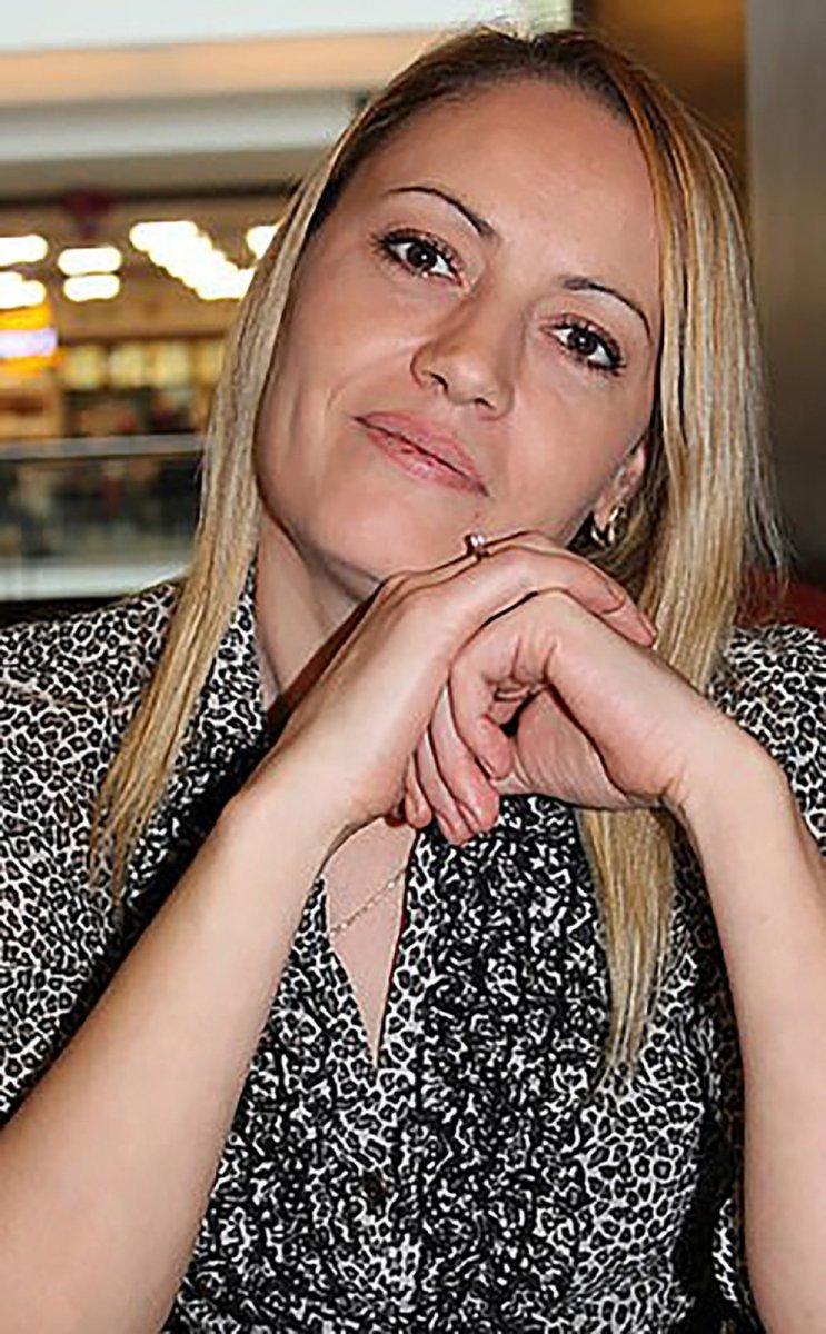 Moldova'da sosyal medya fenomeni annesini bıçaklayarak öldürdü