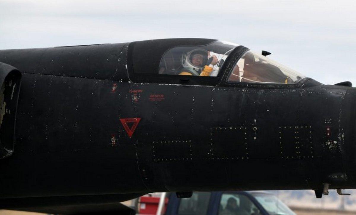 Yapay zeka, ilk kez ABD askeri keşif uçağında yardımcı pilotluk yaptı