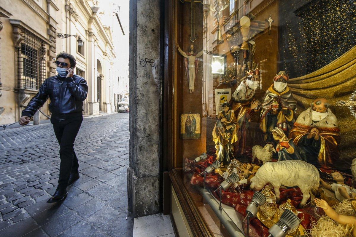 İtalya'da koronavirüse bağlı can kayıpları dalgalı seyrediyor