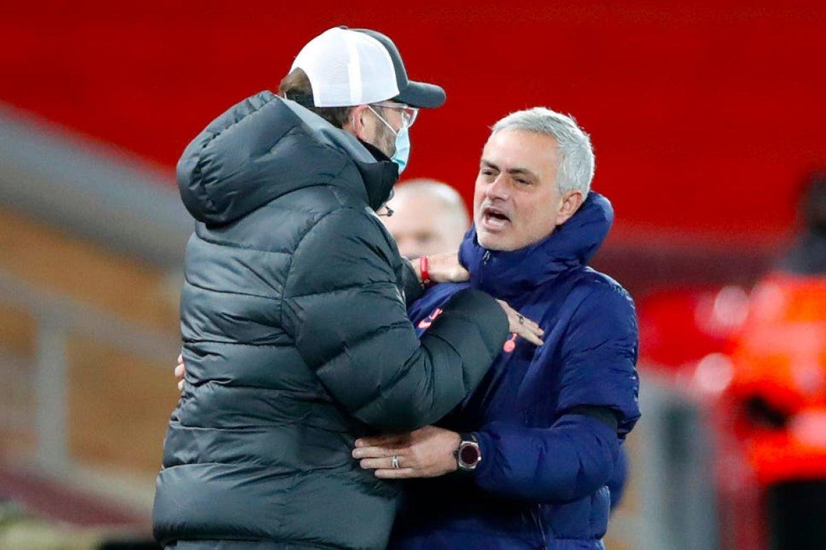 Jose Mourinho: Klopp gibi davransam atılırdım