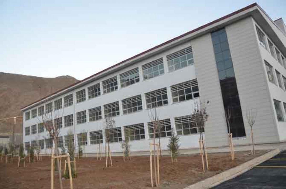 Hakkari Üniversitesi'nin yapımı tamamlandı