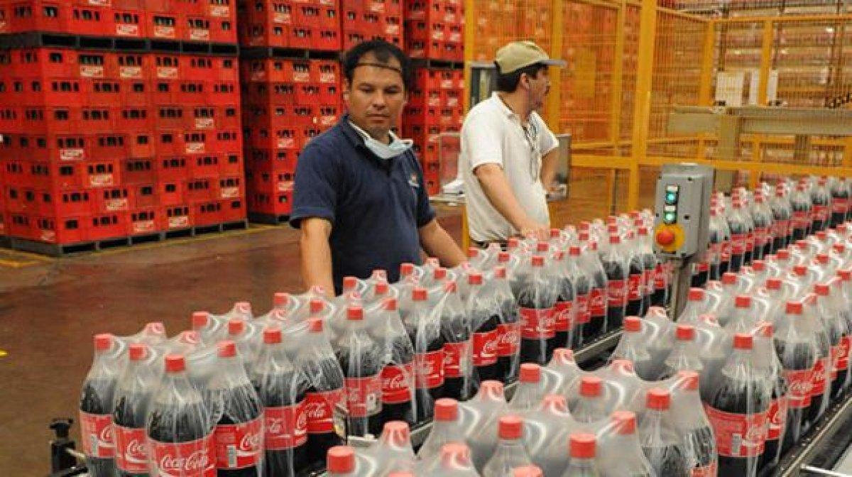 Coca-Cola, dünya genelinde 2 bin 200 kişiyi işten çıkarıyor