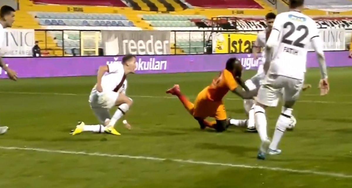 Galatasaray'ın kazandığı penaltı olay oldu