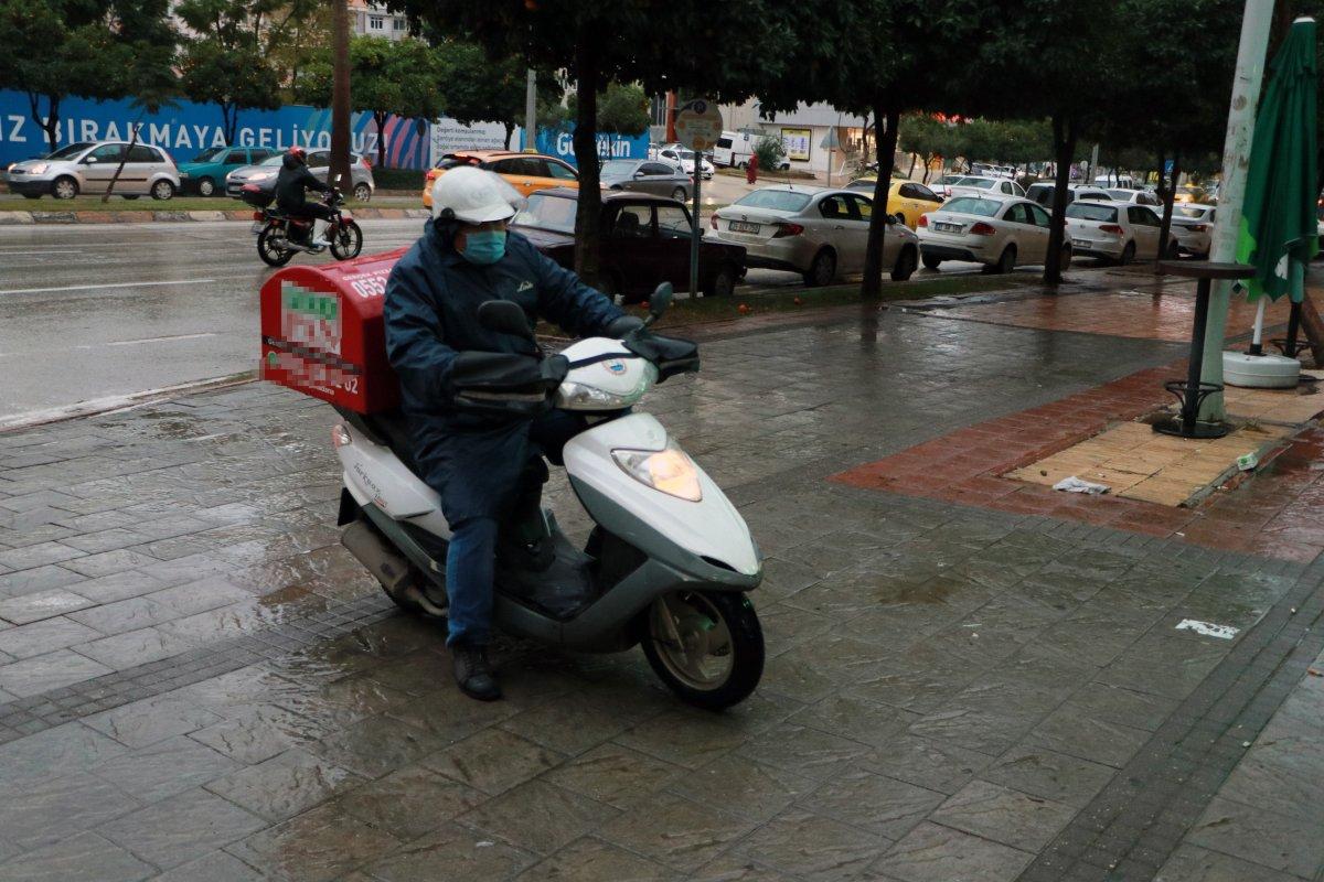 Pandemi başlangıcından beri 160’tan fazla kurye kazalarda can verdi