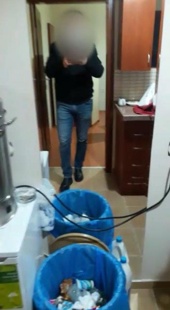 Trabzon'da oyun salonuna dönüştürülen öğrenci yurduna baskın