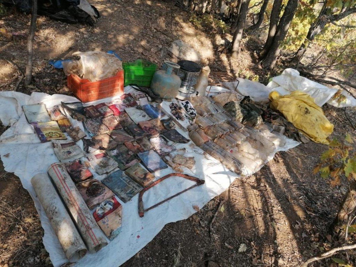 Muş’ta terör örgütüne ait malzemeler ele geçirildi