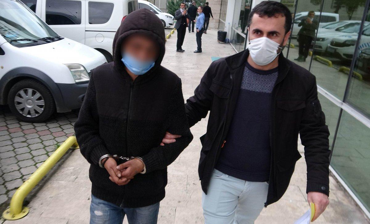 Samsun'da babasına bıçak çekerek para isteyen genç tutuklandı